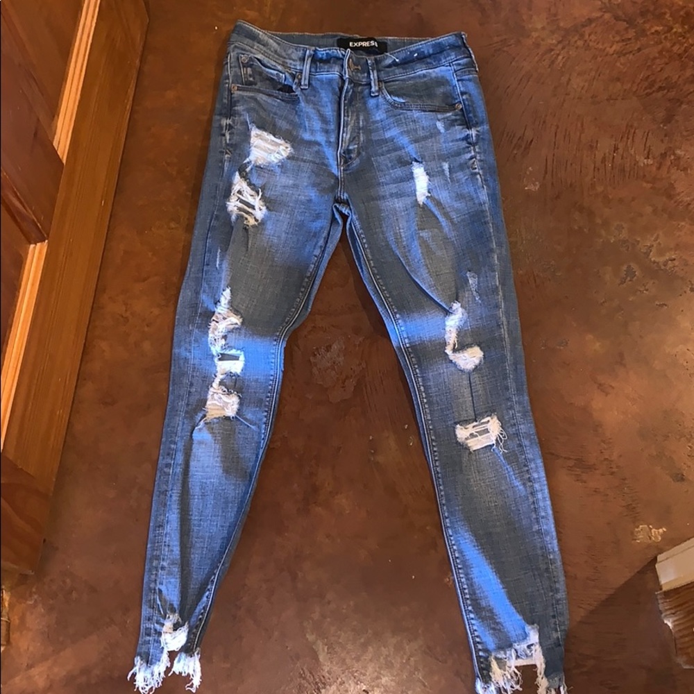 Express Distressed Jeans